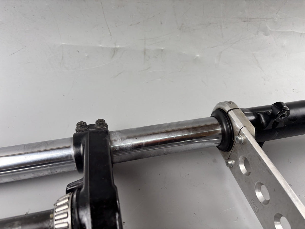 Kawasaki ZRX1100 ZRT10C Gabelbrücke Standrohr Tauchrohr Fork Absorber Shoks