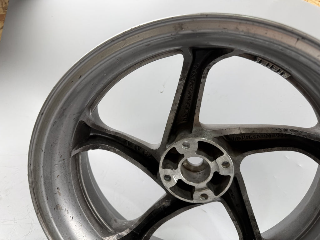 Honda VFR800 RC46 FI Hinterradfelge Felge Rim Rad Speichen back hinten