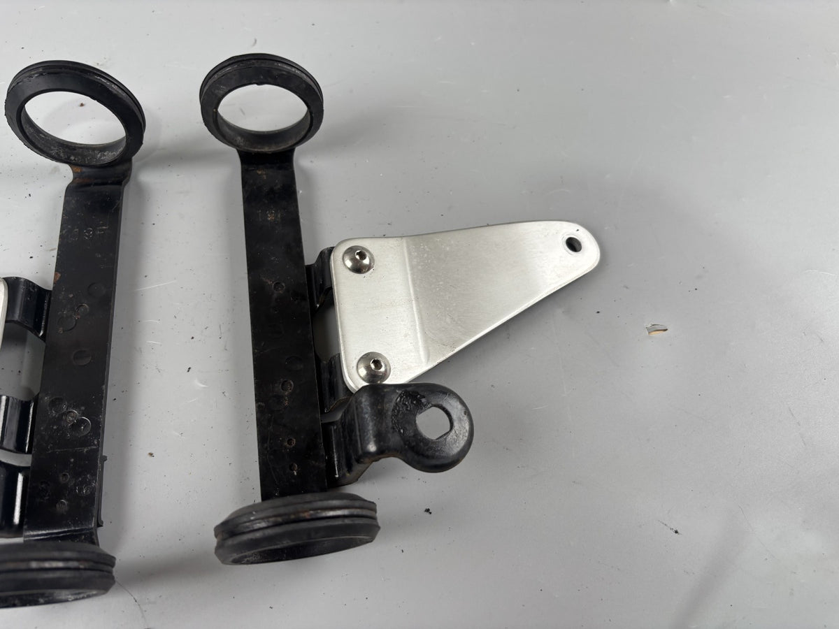 Suzuki SV650 N AV Scheinwerferhalter Blinkerhalter Holder Halterung Headlight