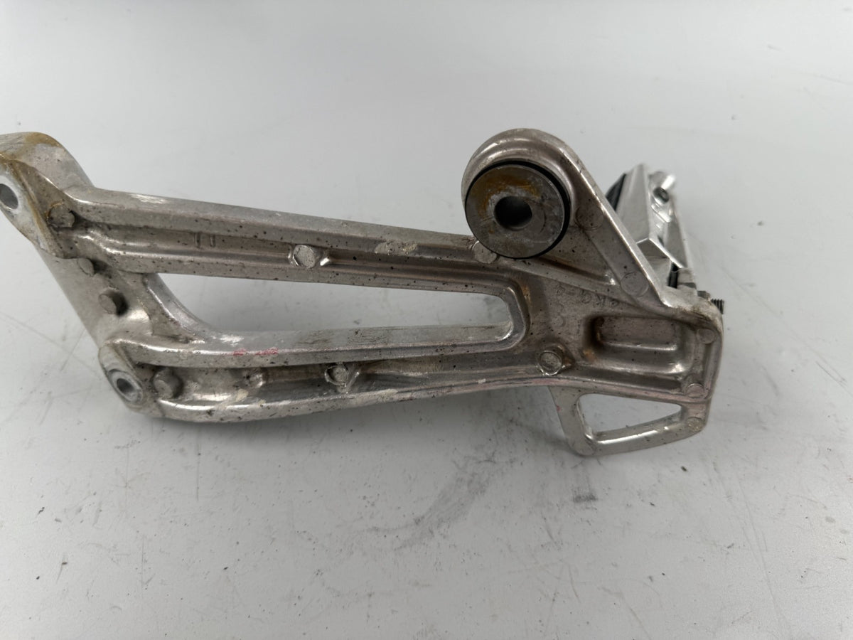 Yamaha XJR1200 4PU Fußraste soziusfußraste hinten back Beifahrer rechts right