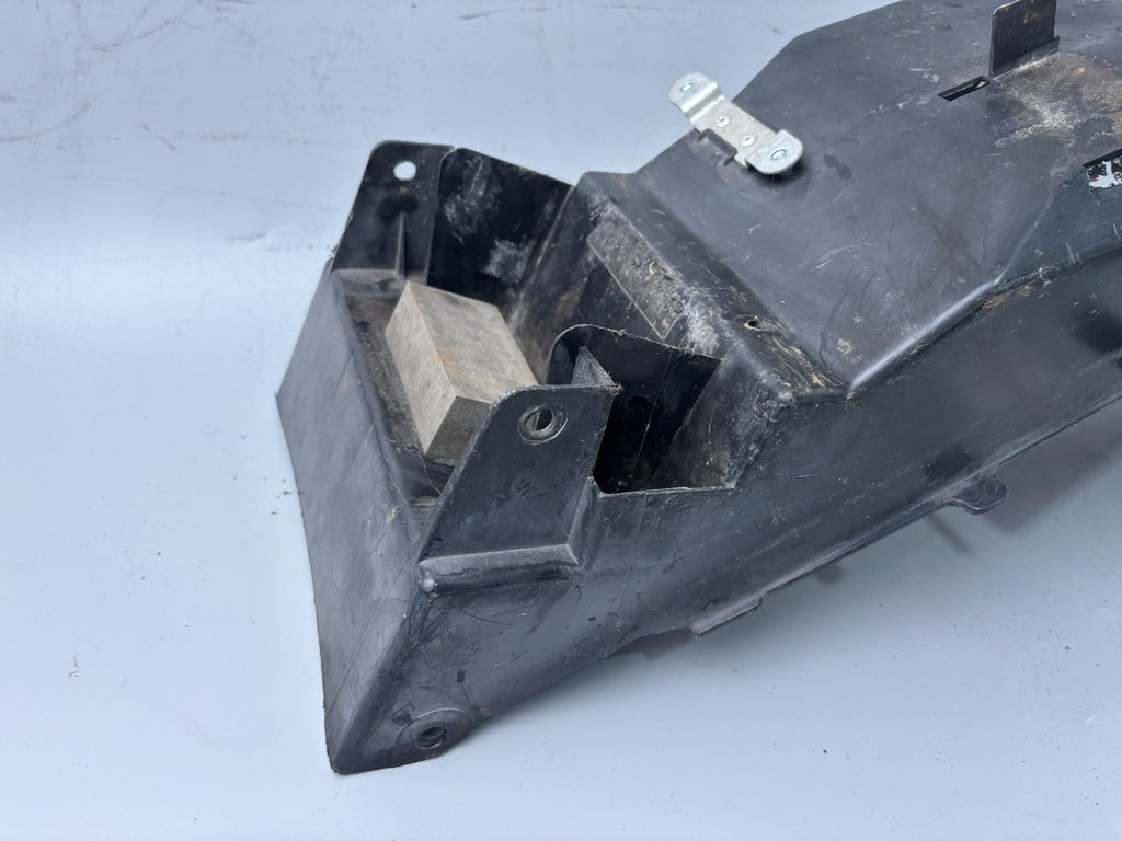 Suzuki GSF600 GN77B Heckuntersicht Fender Radlauf Schutzblech Kotflügel