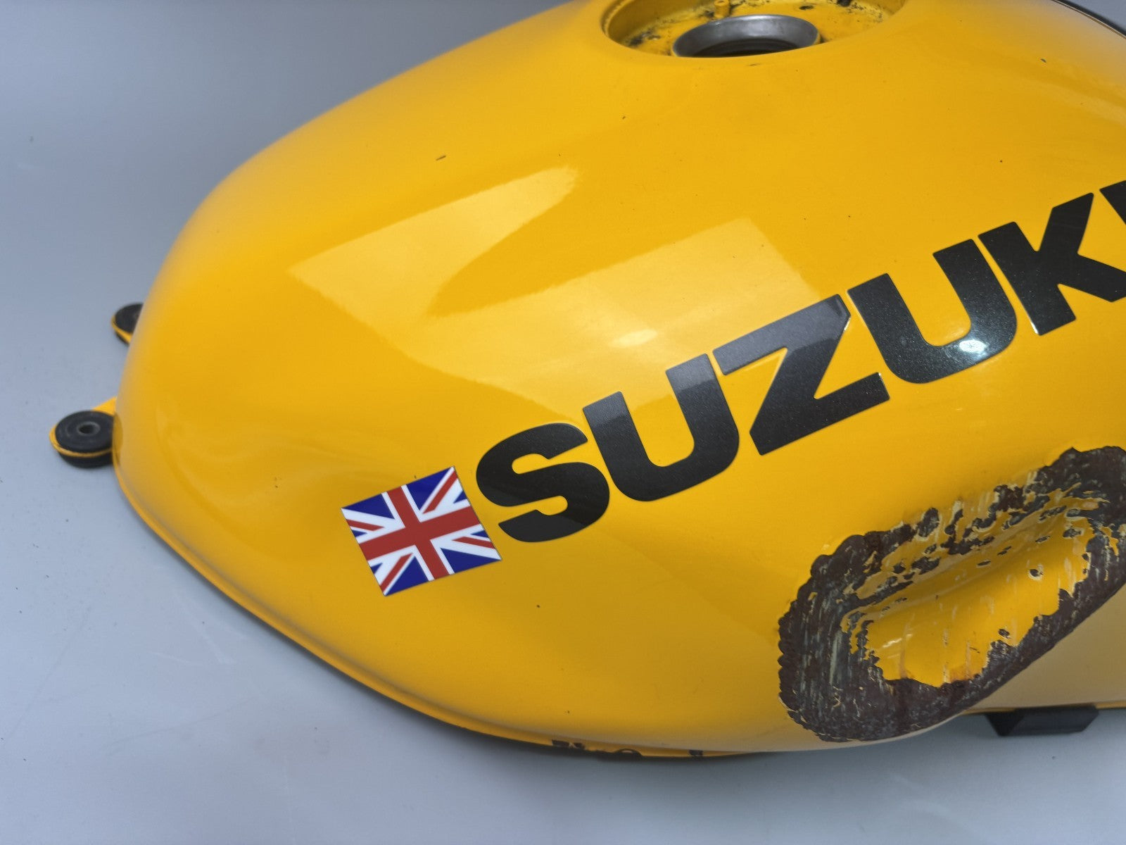 Suzuki SV650 S AV Tank Benzintank Kraftstofftank Fuel Gas Gasoline