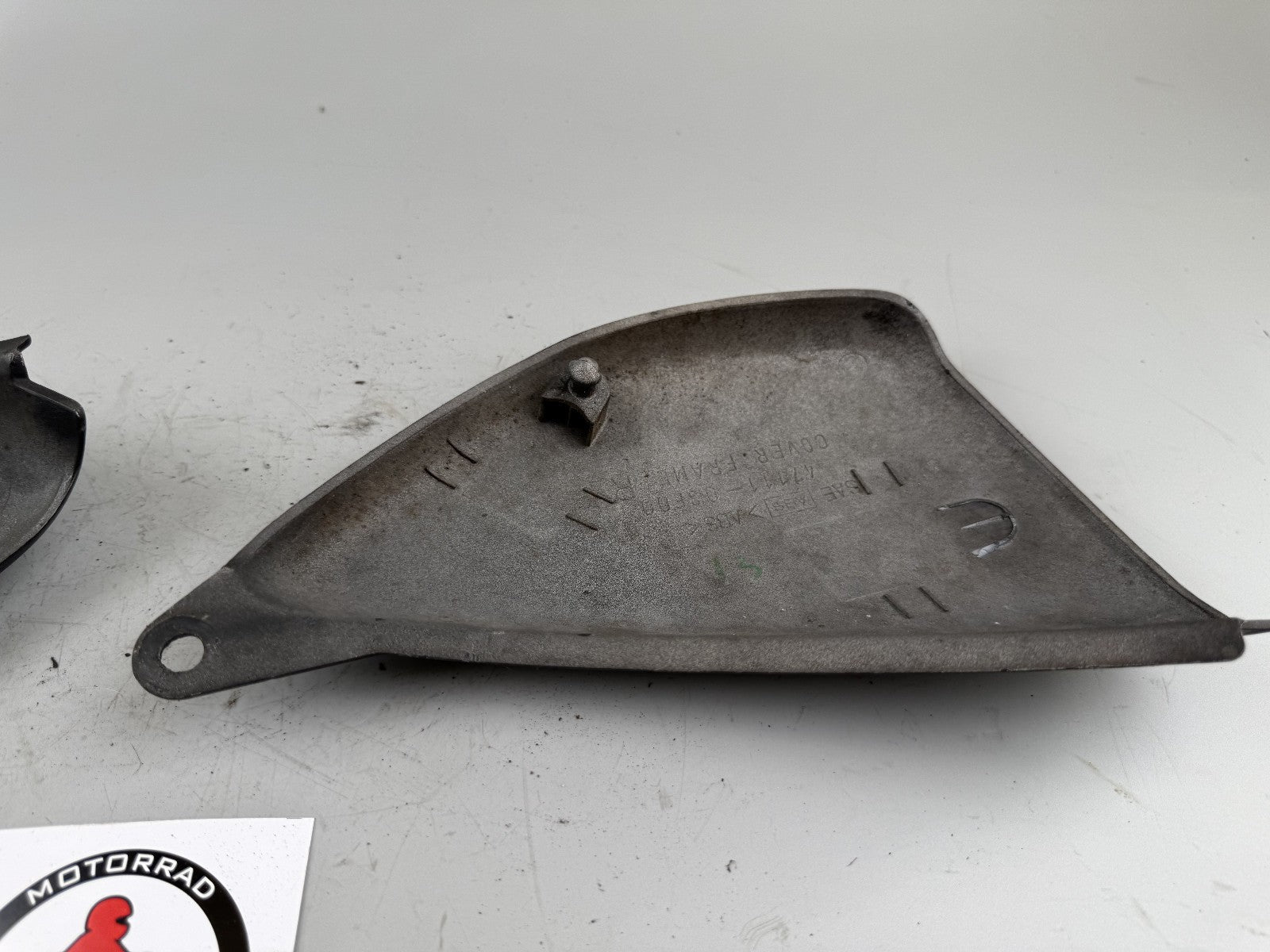 Suzuki GSX750 AE Inazuma Seitendeckel Sidecover Abdeckung Deckel Verkleidung