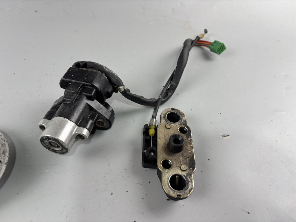 Suzuki SV650 N AV Schlosssatz Zündschloss Key Lock Tankschloss Sitzbankschloss
