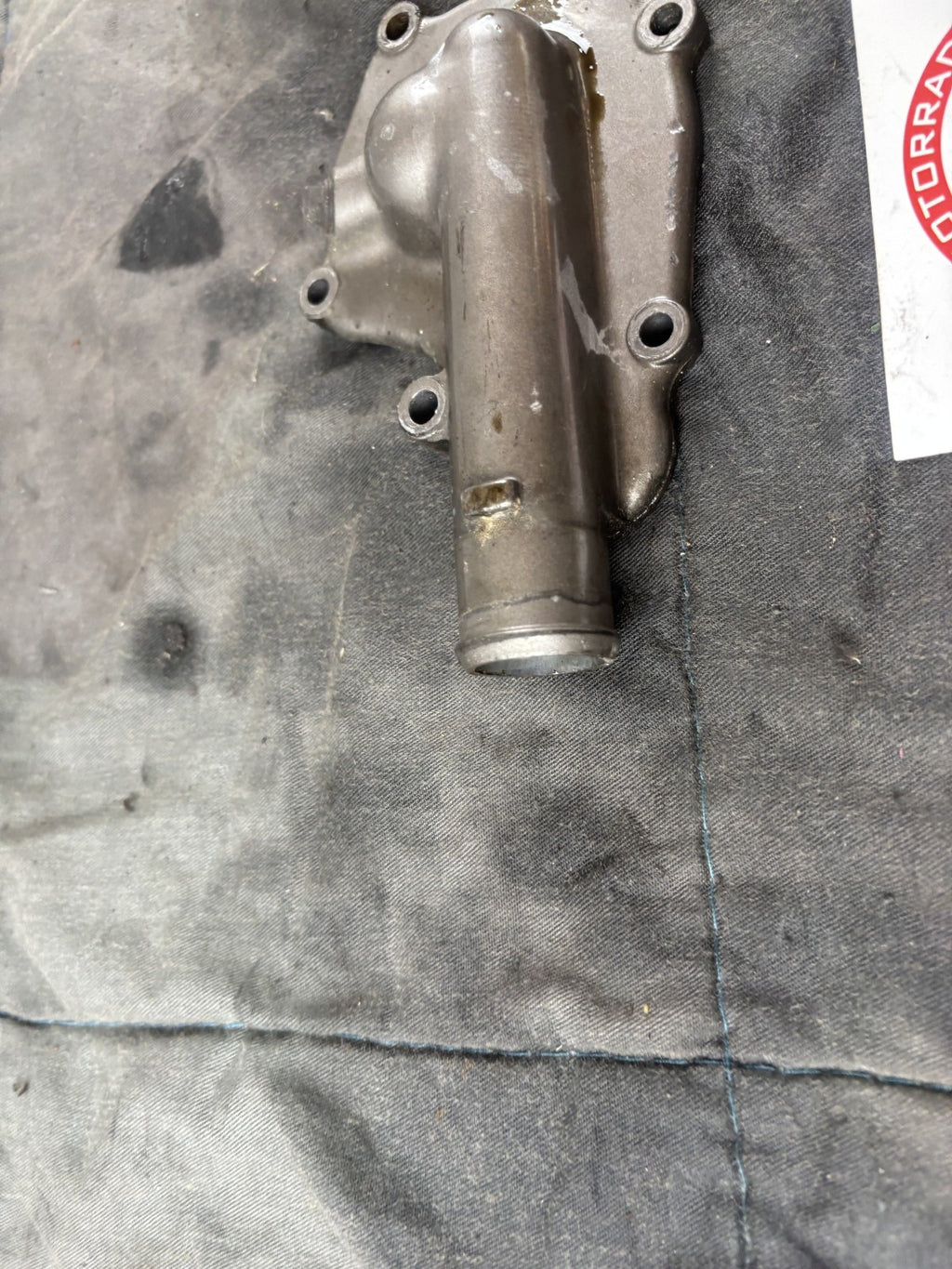 Yamaha TDM 850 3VD Wasserpumpendeckel Cover Deckel Motor Engine