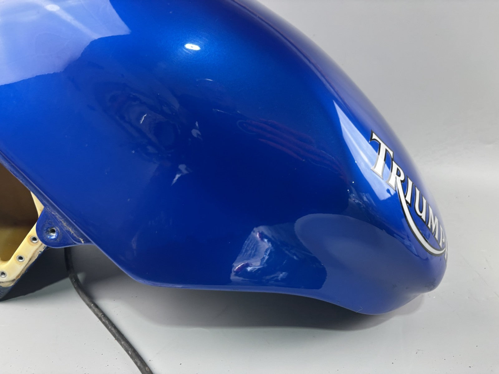 Triumph Daytona 955i T595 N Tank Benzintank Kraftstofftank Fuel Gas Gasoline