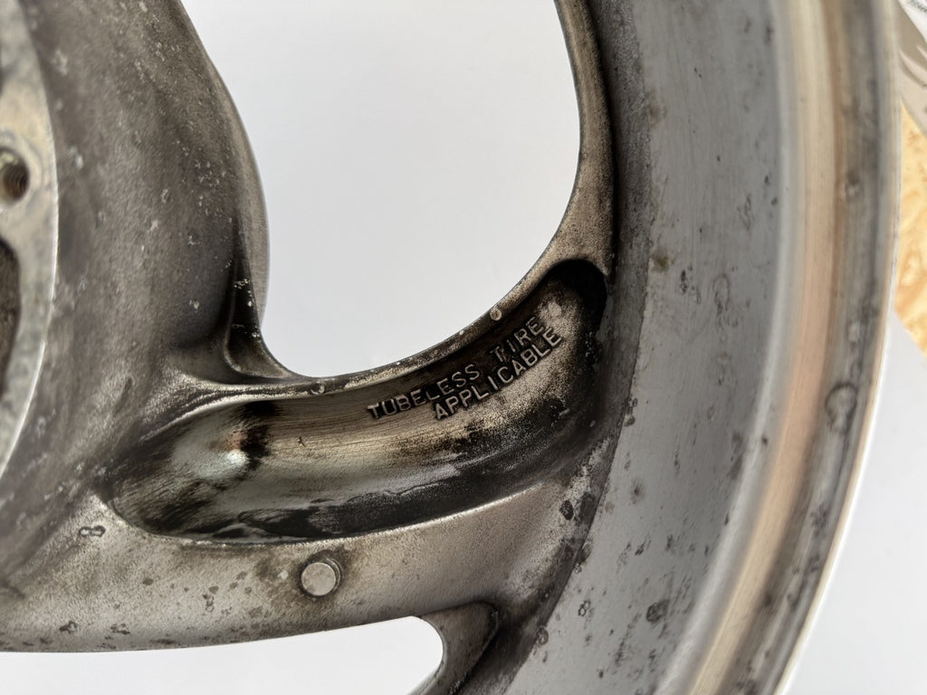 Honda NT650V Deauville RC47 Hinterradfelge Rim back hinten Rad