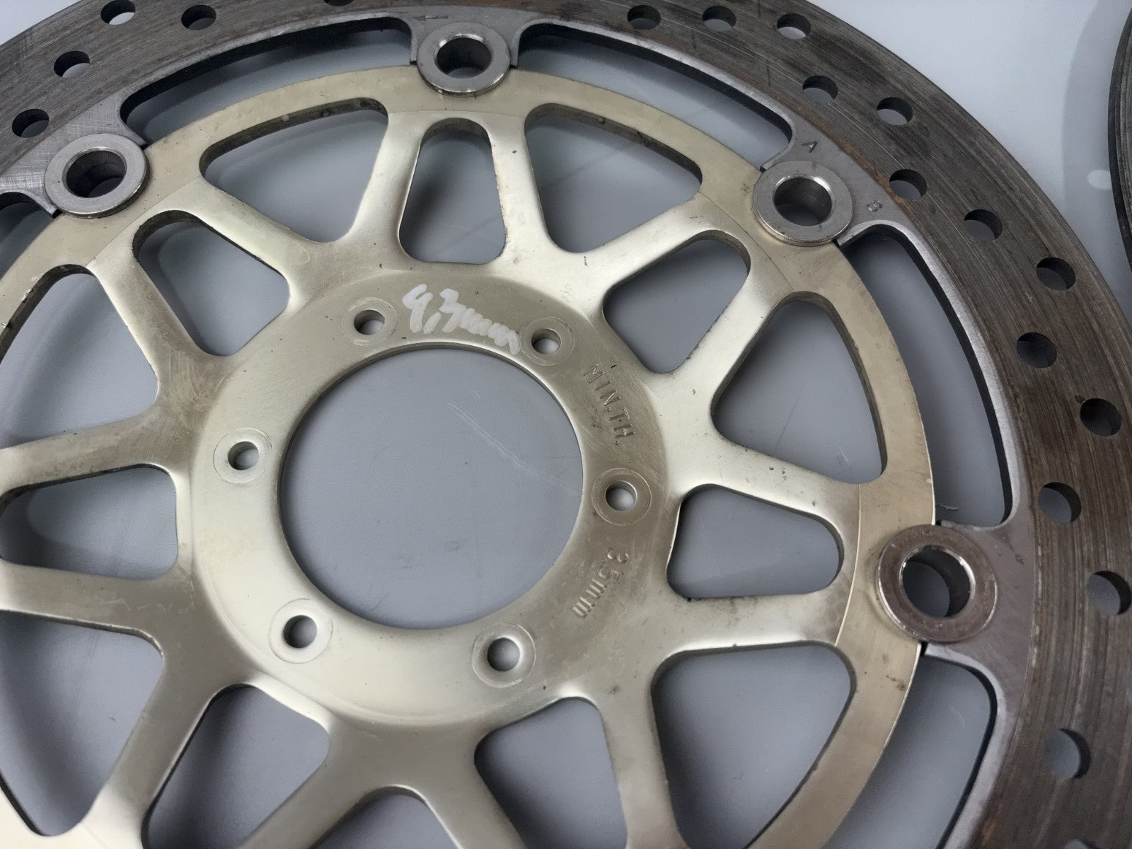 Honda VFR800 RC46/2 VTEC Bremsscheibe Bremsscheiben Brake Disc vorn 4,3 4,4mm