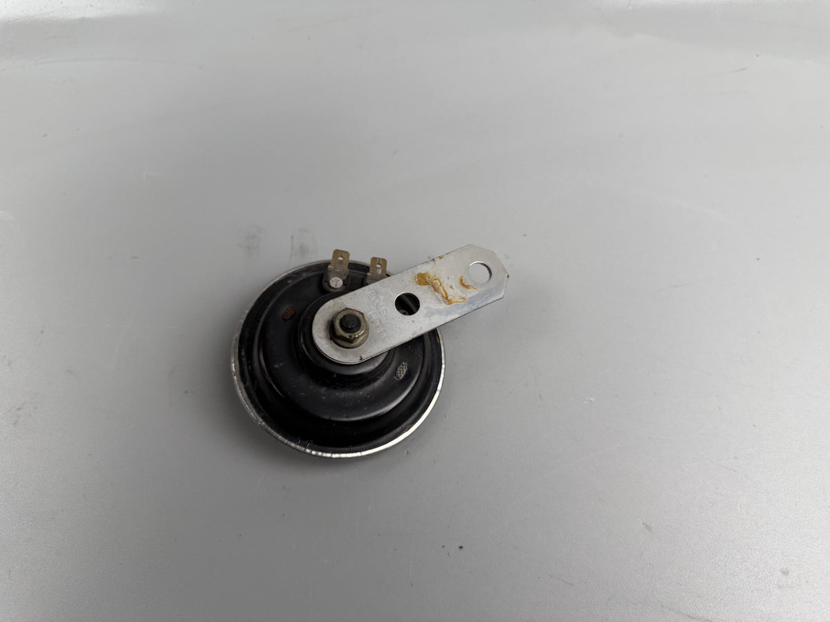 Suzuki GSX 750 AE Inazuma Hupe Horn Signal