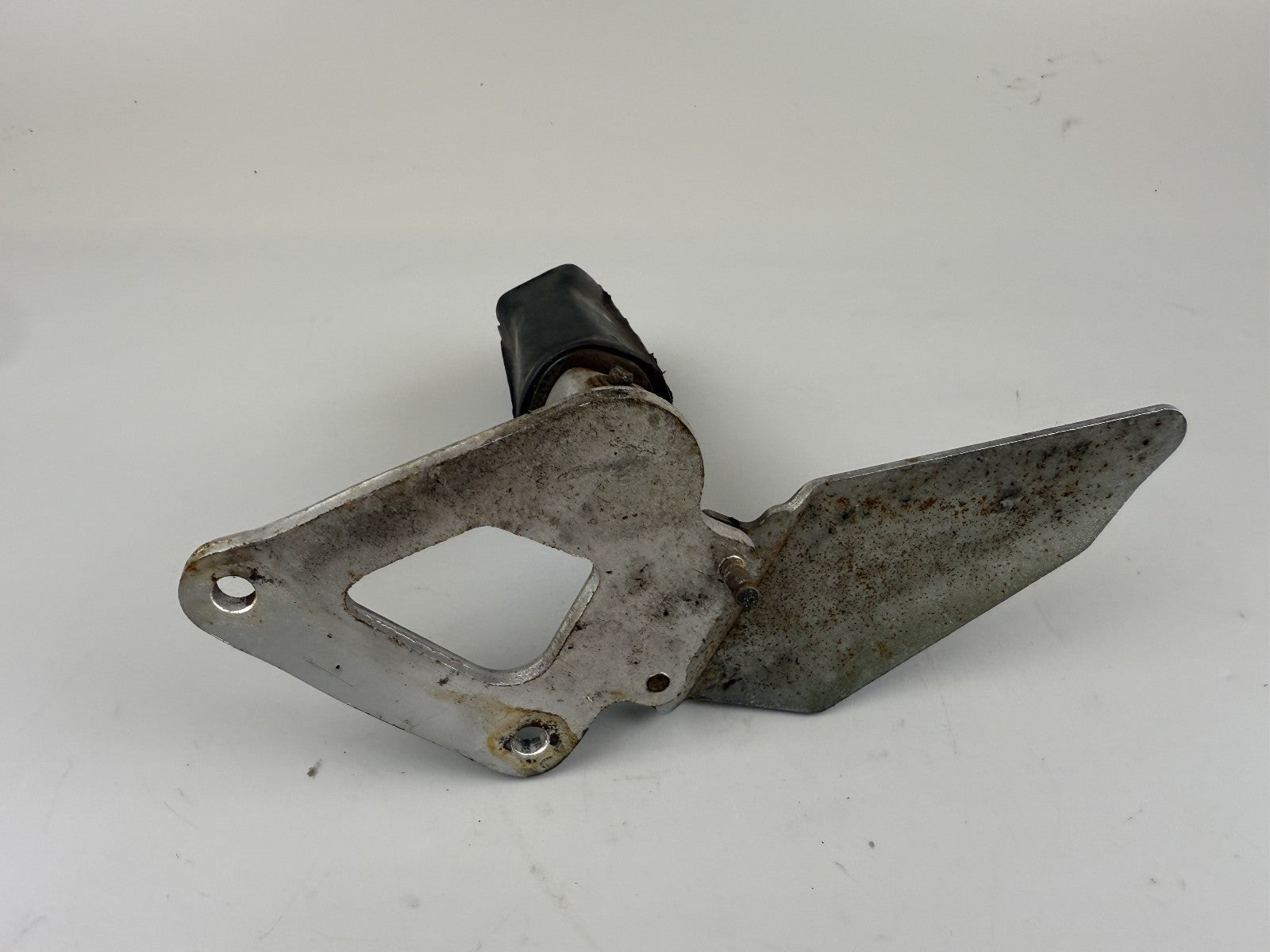 Suzuki GS500E GM51B Fußraste komplett Food Hangers Step links left Footpad