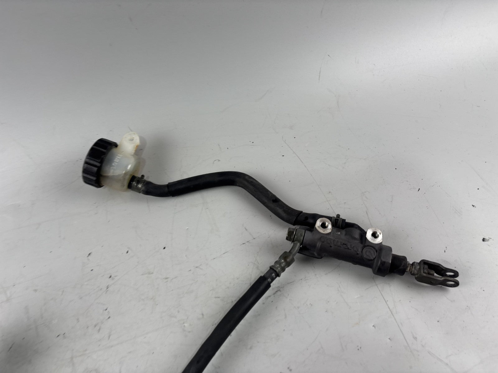 Yamaha XJR1200 4PU Bremsanlage Bremse hinten back Brake Sattel Pumpe