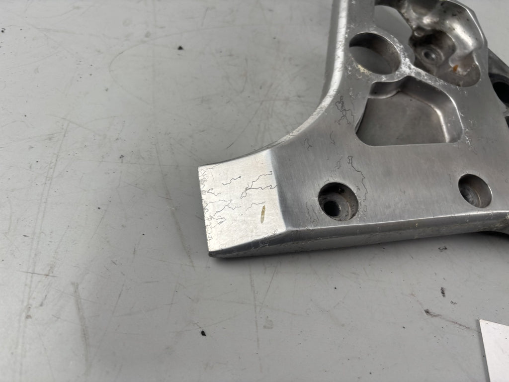 Yamaha FJ1200 3CW 3YA Fußrastenhalteplatte Plate Holder Halterung rechts right