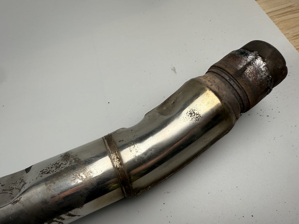 Suzuki GSF600 GN77B Exhaust Auspuff Engine Auslass Endtopf Schalldämpfer