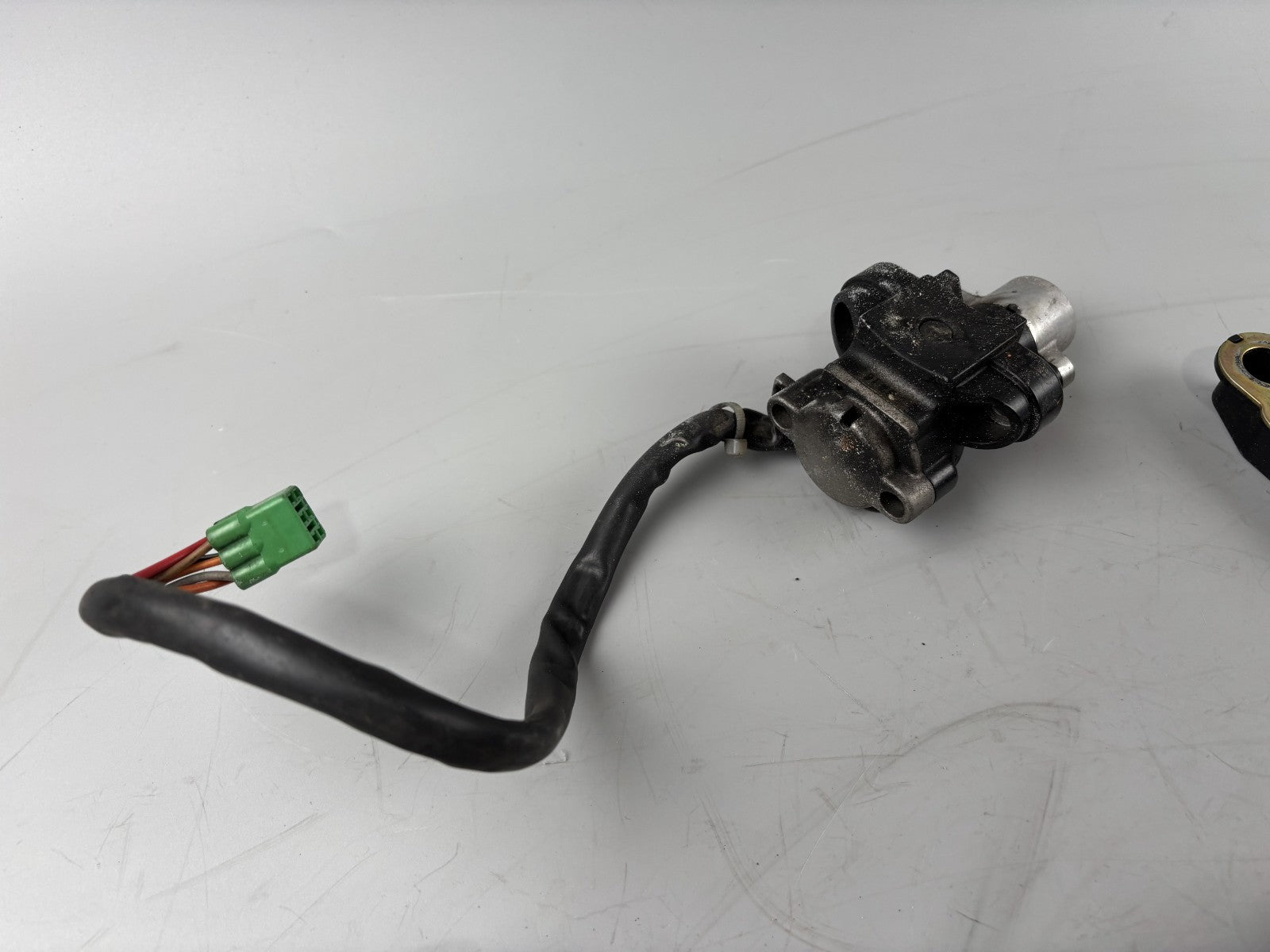 Suzuki GSX 750 F AK11 Schlosssatz Key Lock Zündschloss Tankschloss