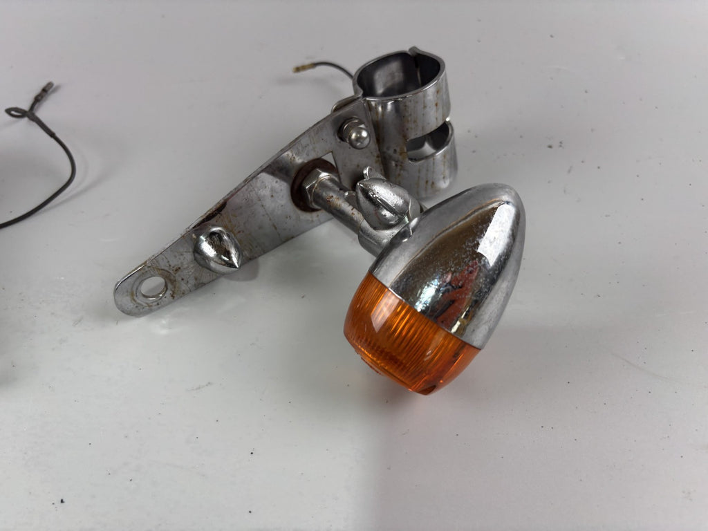 Honda CX500 C PC01 Güllepumpe Blinker turn Signal Holder Halterung