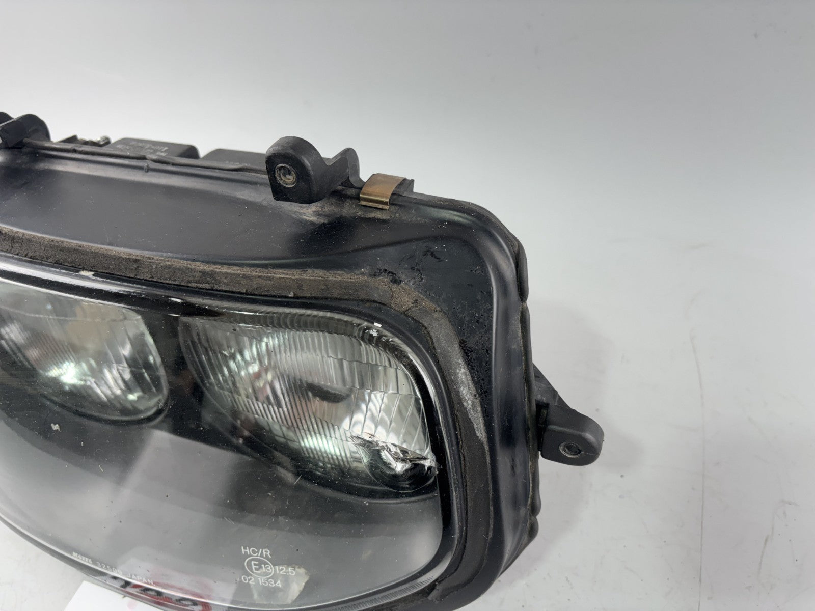 Suzuki GSX-R 750 W GR7BB Scheinwerfer Headlight Licht Lampe front vorne