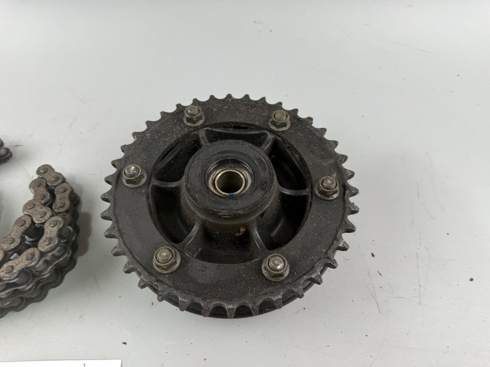 Yamaha XJR1300 RP02 Kettenkit Kette Chain Ritzel Kettenradträger