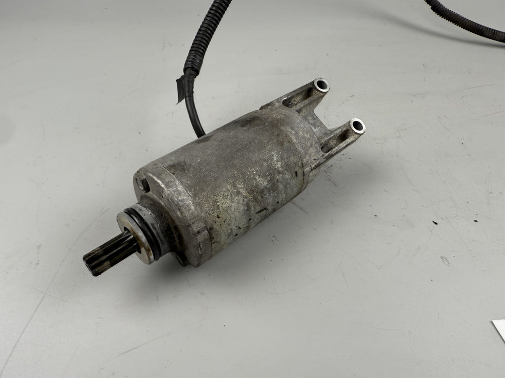 Suzuki GSF600 GN77B Bandit Anlasser Starter Motor Engine Electric