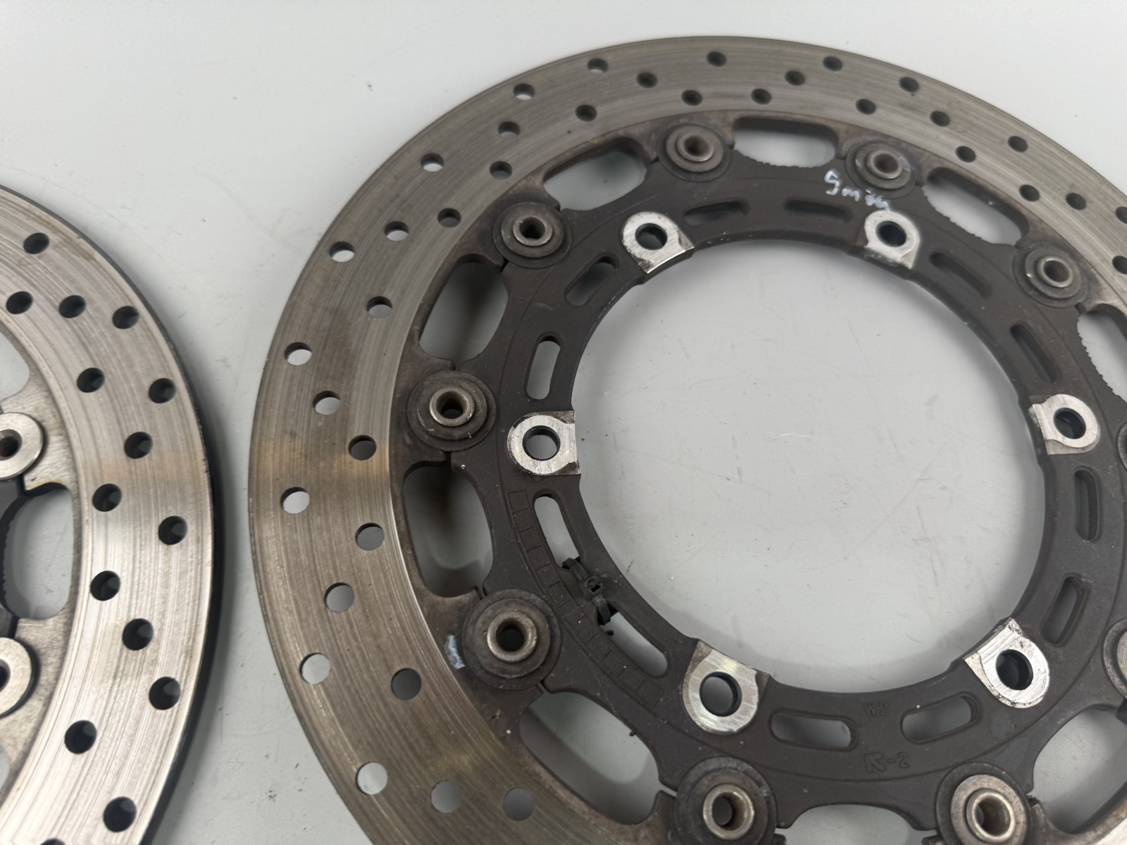 Yamaha XJR1300 RP02 Bremsscheibe Brakedisc Bremse 5mm vorne front Scheiben Paar