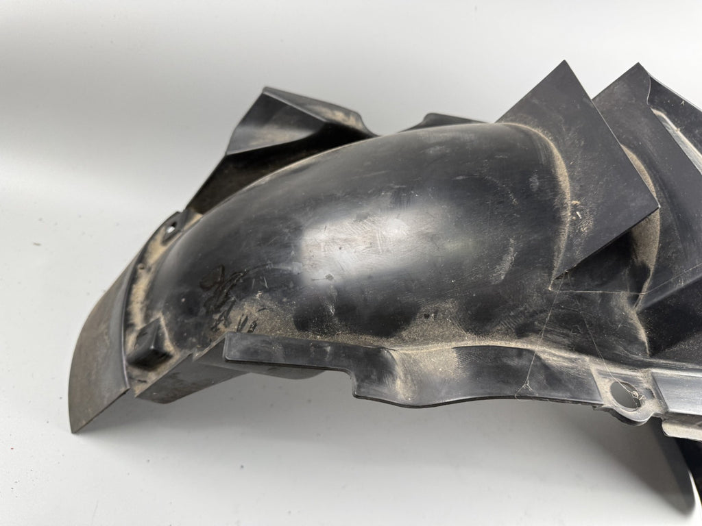 Suzuki GSX 750 AE Inazuma Heckuntersicht Spritzschutz Cover Radlauf Fender