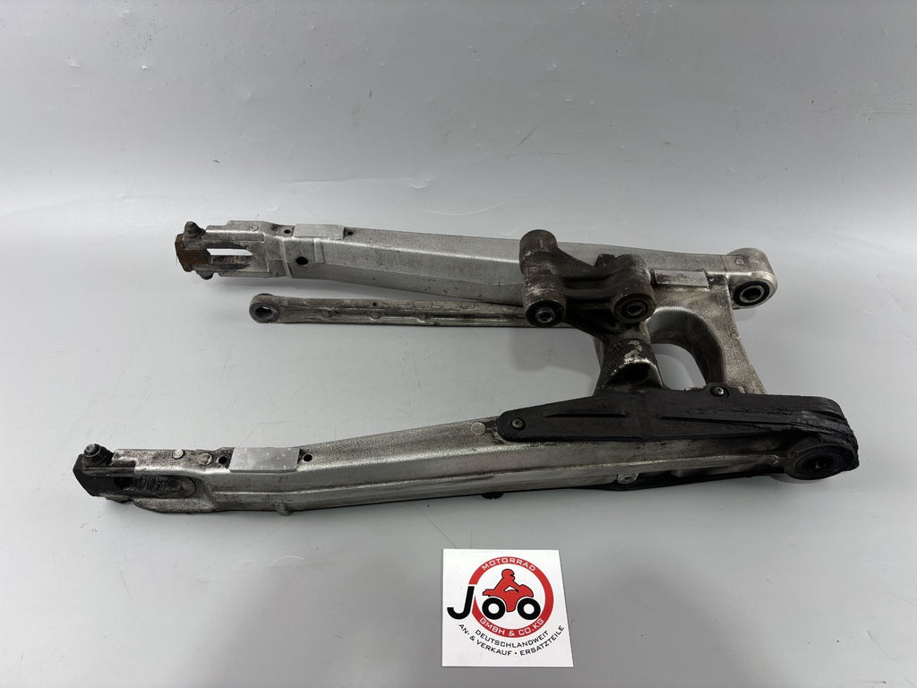 Honda VF 750 F RC15 Schwinge Schwingarm Swing Aufhängung Hinterrad Antrieb