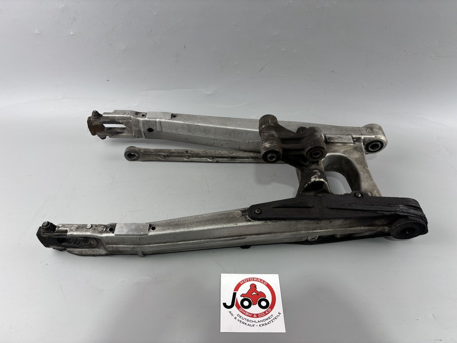 Honda VF 750 F RC15 Schwinge Schwingarm Swing Aufhängung Hinterrad Antrieb