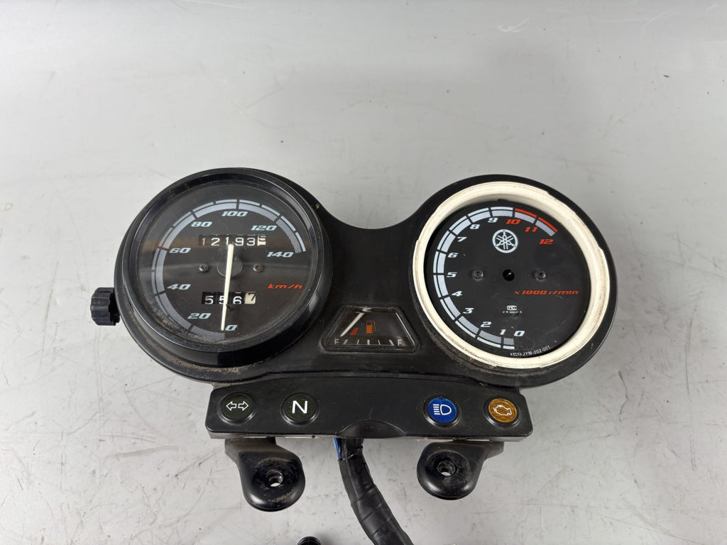 Yamaha YBR 125 RE05 Tacho Cockpit Instrumente DZM Drehzahlmesser Speedometer