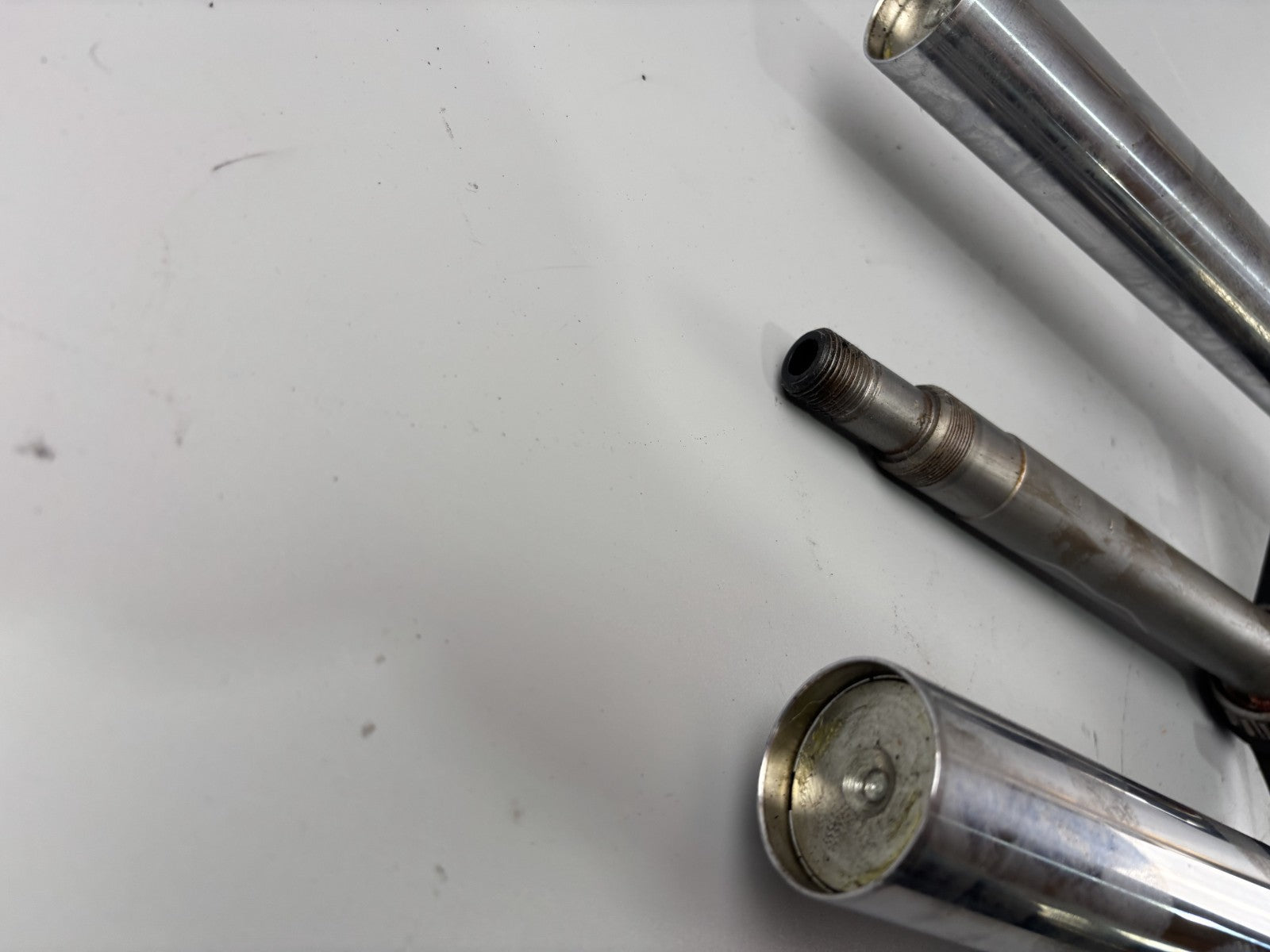 Kawasaki ZZR600D ZX600D Gabel Standrohr Tauchrohr Fork Absorber