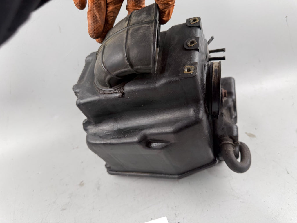 Honda XBR 500 PC15 Luftfilterkasten Airbox Ansaugung Motor Engine