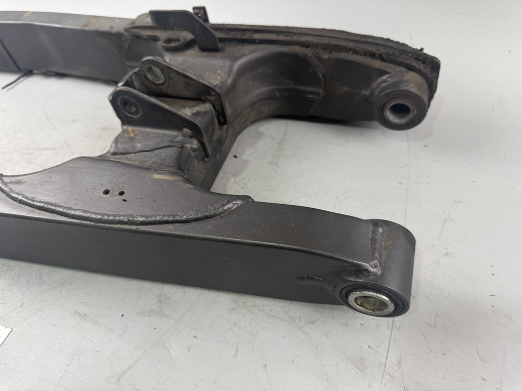 Honda CBF 600 S PC38 Schwinge Schwingarm Aufhängung Swingarm Swing