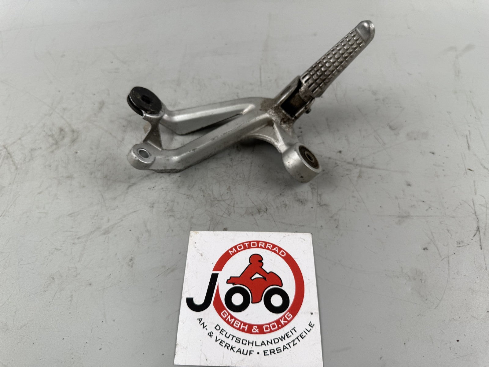 Suzuki GSX-R 600 SRAD AD 97-00 Soziusfußraste Foot Step Hangers rechts right