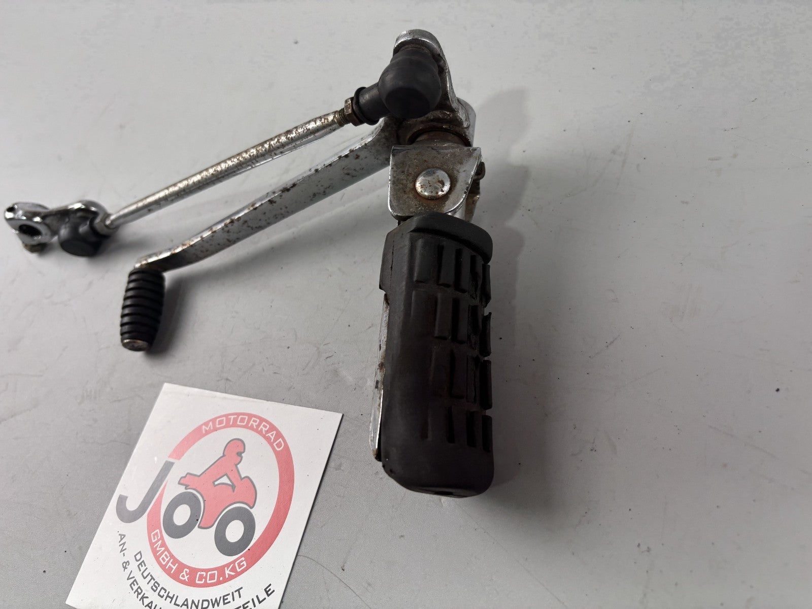 Honda VF 750 F RC15 Schaltung Fußraste Schaltgestänge Switch Step Hanger