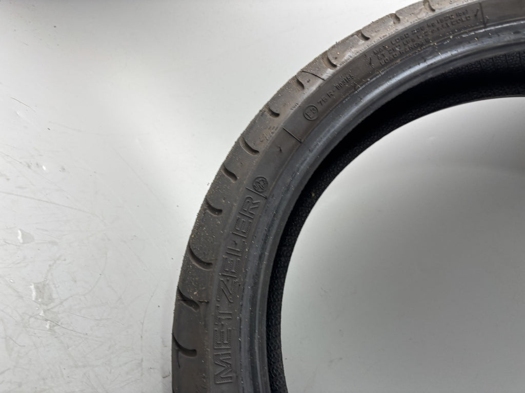 Motorrad Reifen Wheel 120/70 ZR17 Metzeler Roadtec Z6 13/2025 DOT 4,2mm