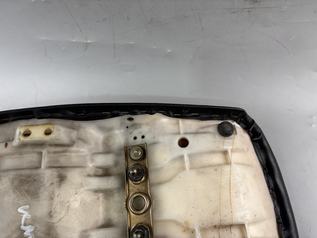 Suzuki VX 800 VS51B Sitz Sitzbank Seat Sitzkissen Sitzbezug