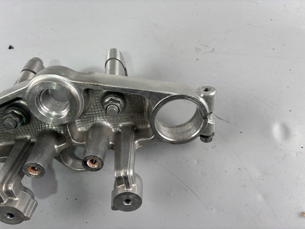 Suzuki GSX 1200 A3 Inazuma Gabelbrücke Bridge obere oben Halterung Lenker