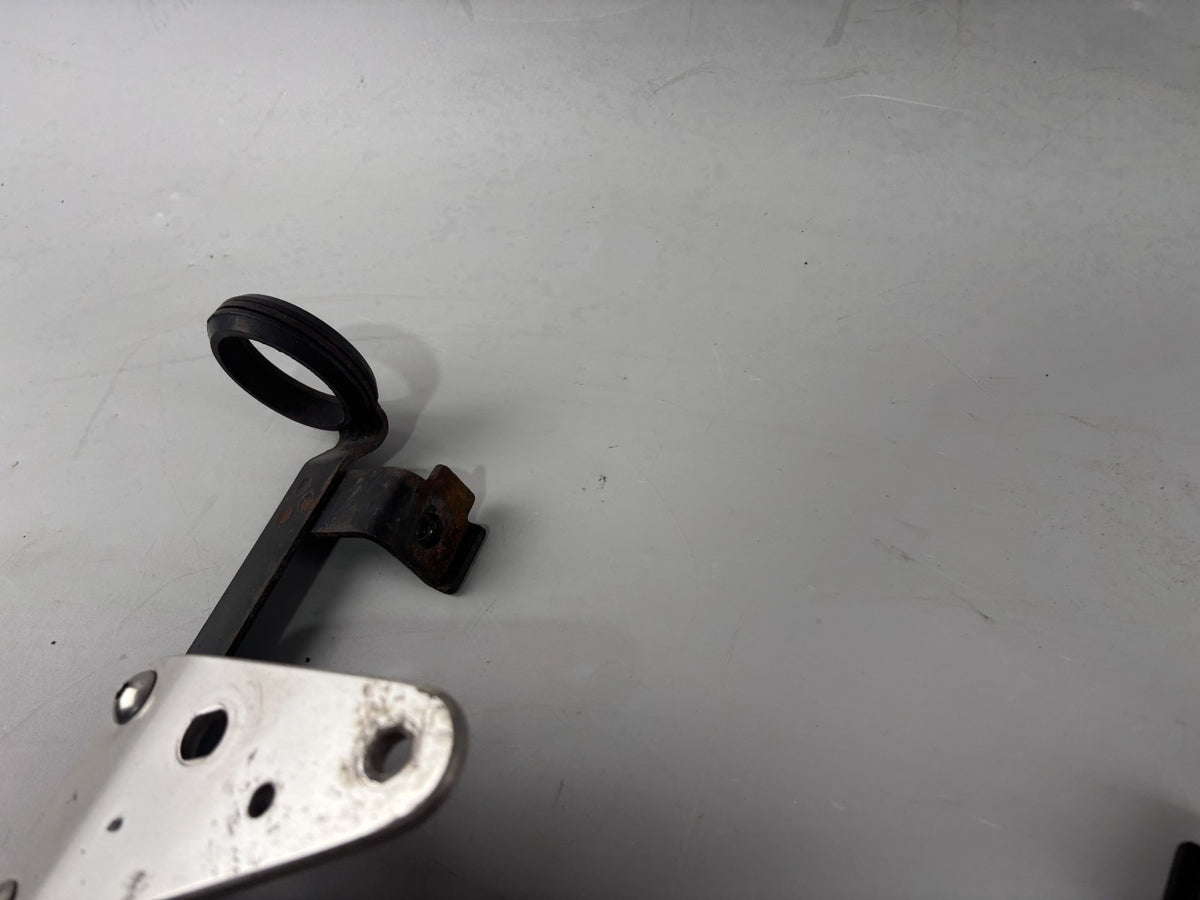 Suzuki GSX 1200 A3 Inazuma Blinkerhalter Scheinwerferhalter Holder Gabel