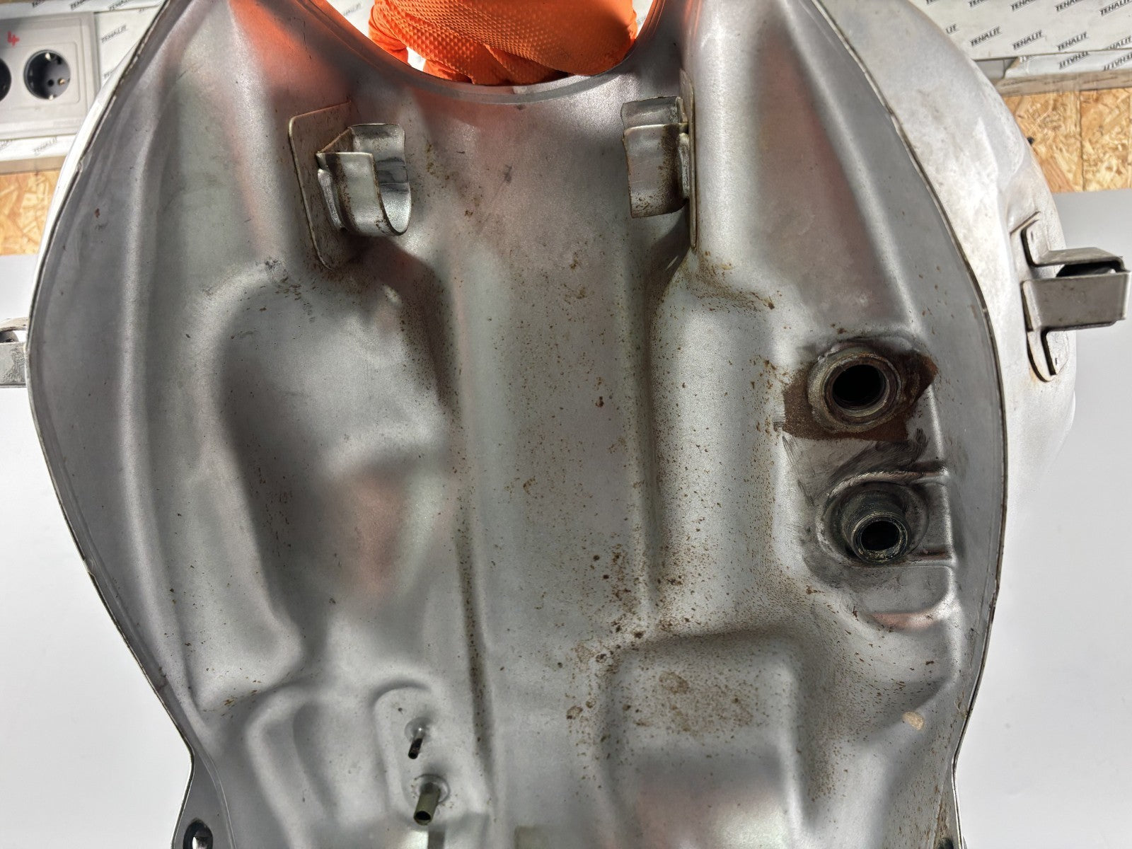 Honda CBF 600 S PC38 Tank Benzintank Kraftstofftank Fuel Gasoline