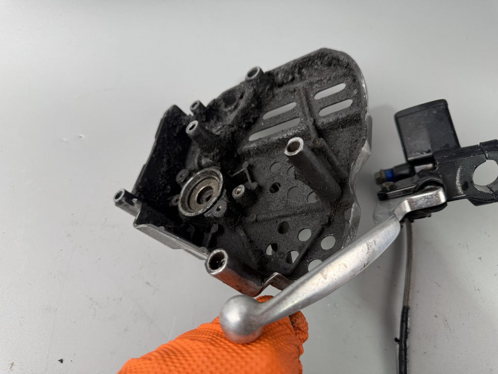 Suzuki GSX - R 1100 GV73C Kupplungseinheit Clutch Geber Zylinder Nehmer Armatur