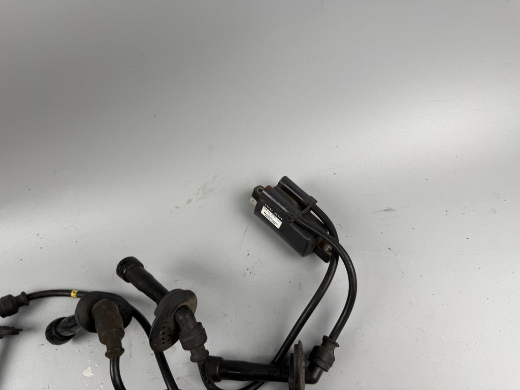 Suzuki GSX 750 AE Inazuma Zündspulen zündstecker Ignition Zündkabel Motor