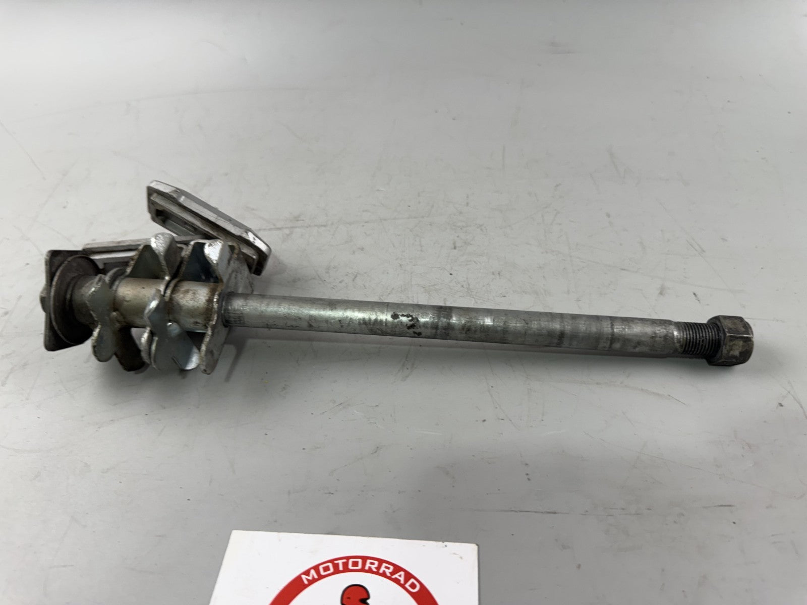 Suzuki SV650 S AV Achse Hinterradachse Holder