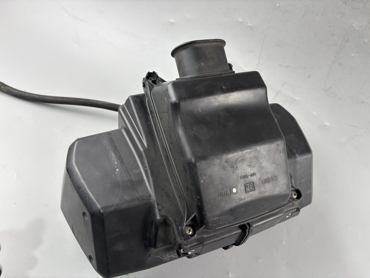 Suzuki GSX 650 F FA WVCJ Luftfilterkasten Airbox Lüftung Zuluft
