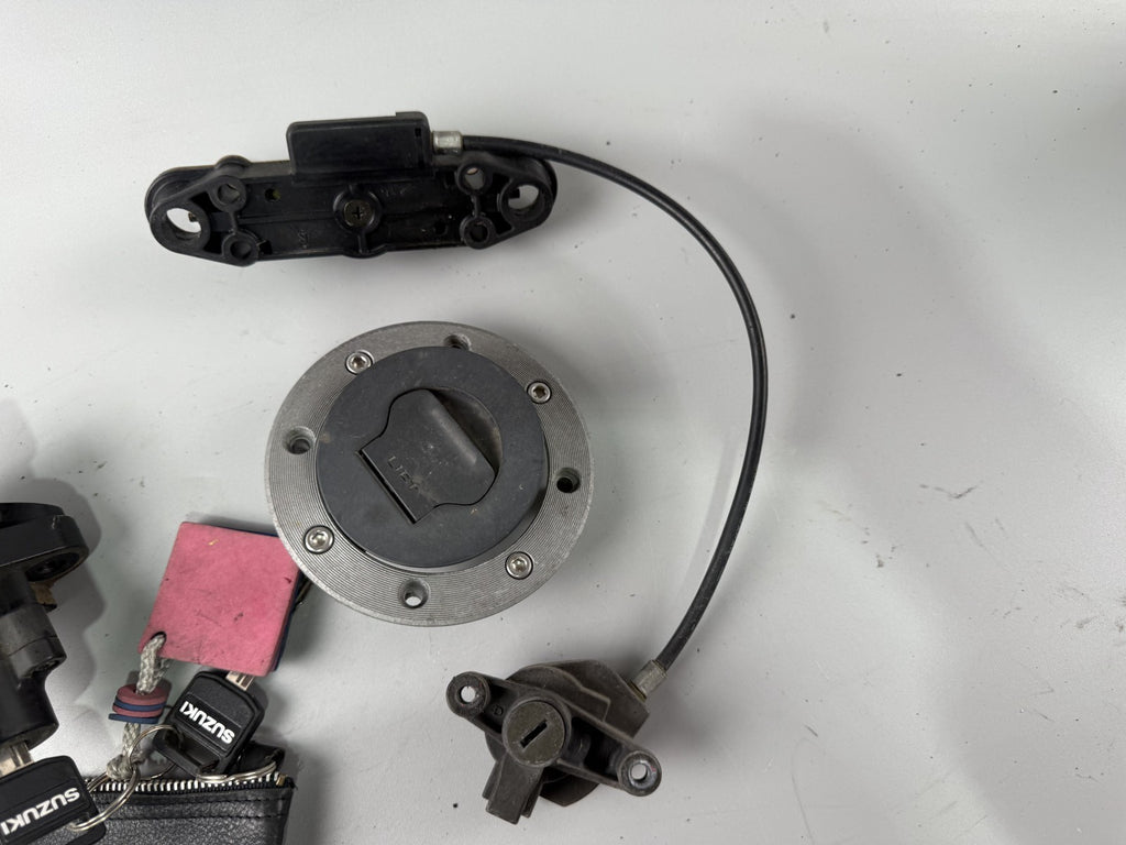 Suzuki GSF600 GN77B Bandit Schlosssatz Zündschloss Sitzbankschloss Key Lock