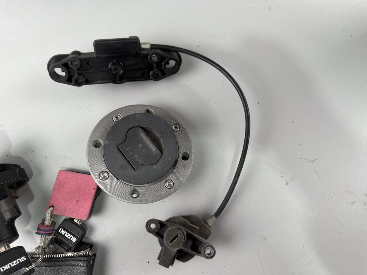 Suzuki GSF600 GN77B Bandit Schlosssatz Zündschloss Sitzbankschloss Key Lock