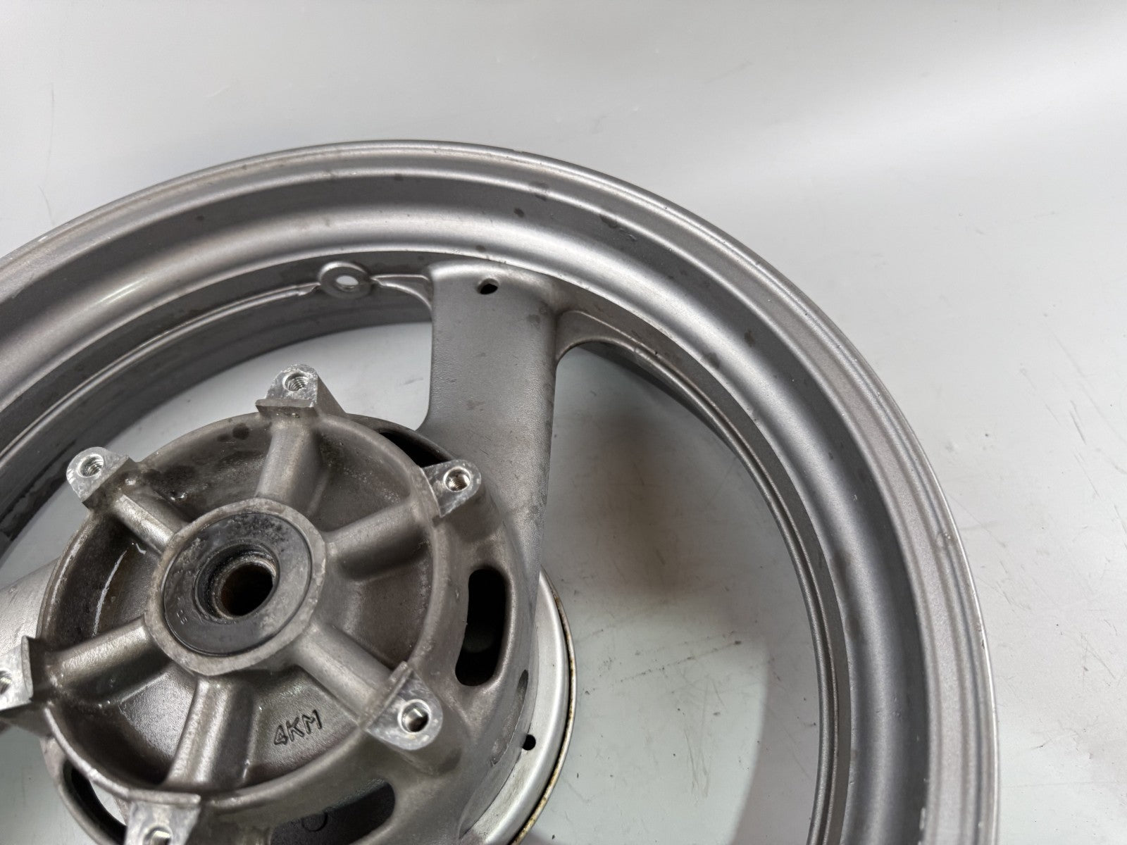 Yamaha XJ900 Diversion 4KM Hinterradfelge Rim back hinten Rad