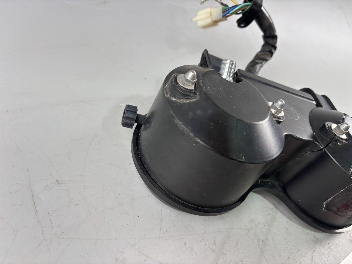 Yamaha YBR 125 RE05 Tacho Cockpit Instrumente DZM Drehzahlmesser Speedometer