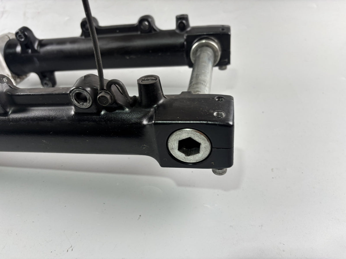 Kawasaki ZRX1100 ZRT10C Gabelbrücke Standrohr Tauchrohr Fork Absorber Shoks