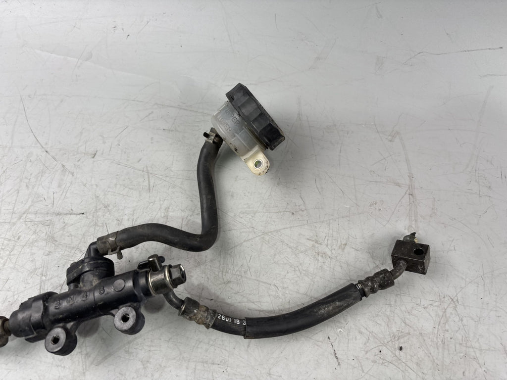 Honda CBF 600 S PC38 Bremspumpe Behälter Pump hinten back Leitung