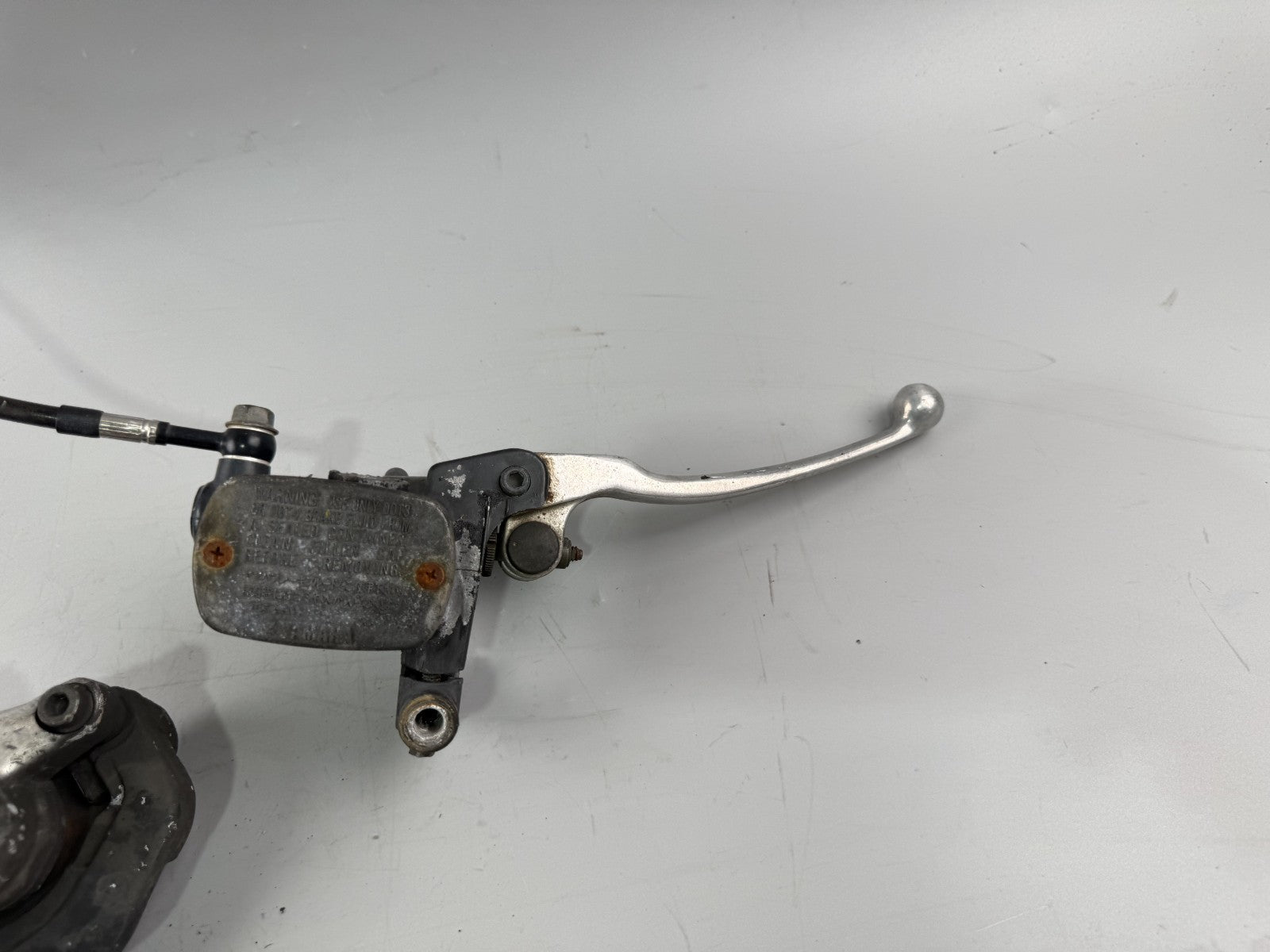 Yamaha XJ600 Diversion 4BR 4LX Bremsanlage Brake Sattel Pumpe vorne front