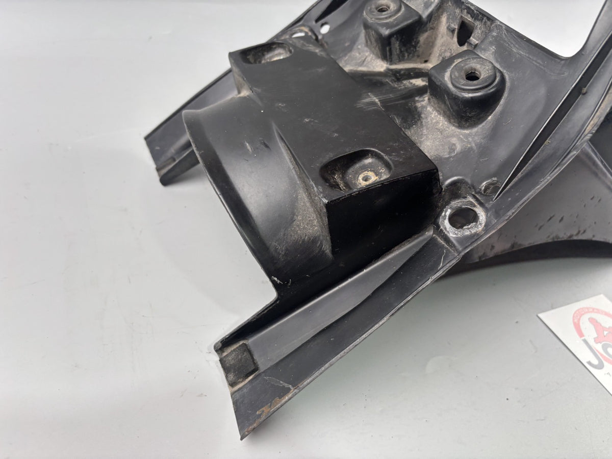 Honda VF 750 F RC15 Radlauf Kennzeichenhalter Heck Fender Spritzschutz
