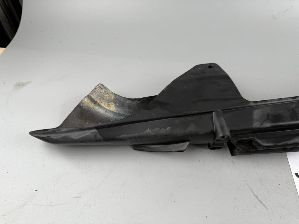 Honda VFR800 RC46 FI Kettenschutz Protekt Verkleidung Abdeckung Cover